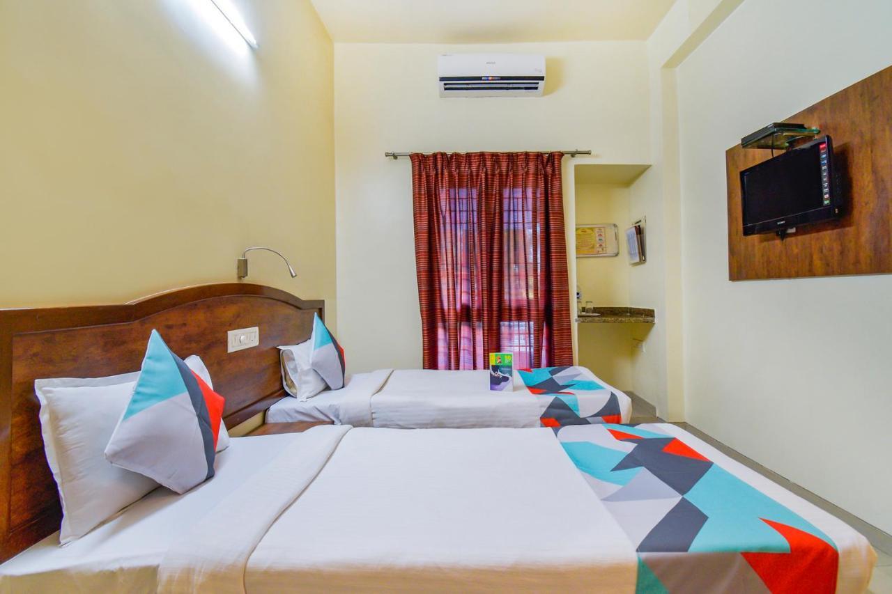 פונה Hotel Ashiyana מראה חיצוני תמונה