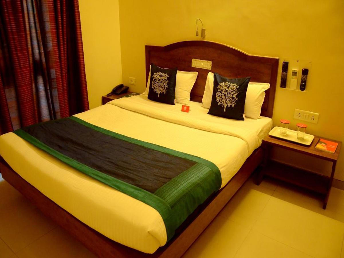פונה Hotel Ashiyana מראה חיצוני תמונה
